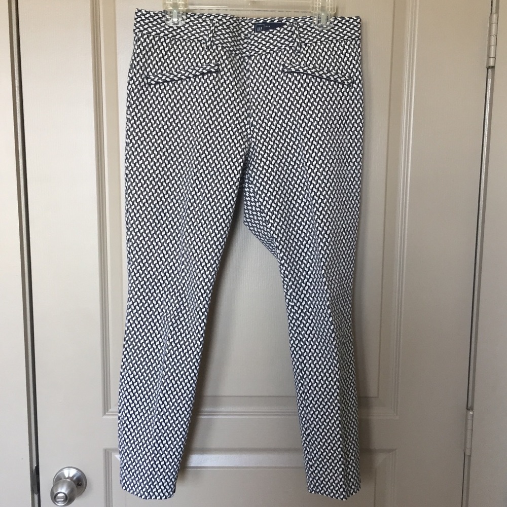 ‼️Last chance‼️ GAP Patterned Crop Pants